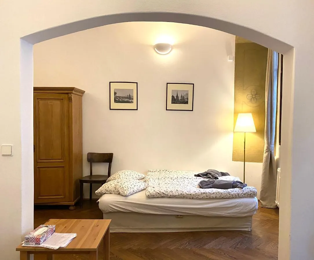 Apartament Apartmany Nerudova 36 Praga