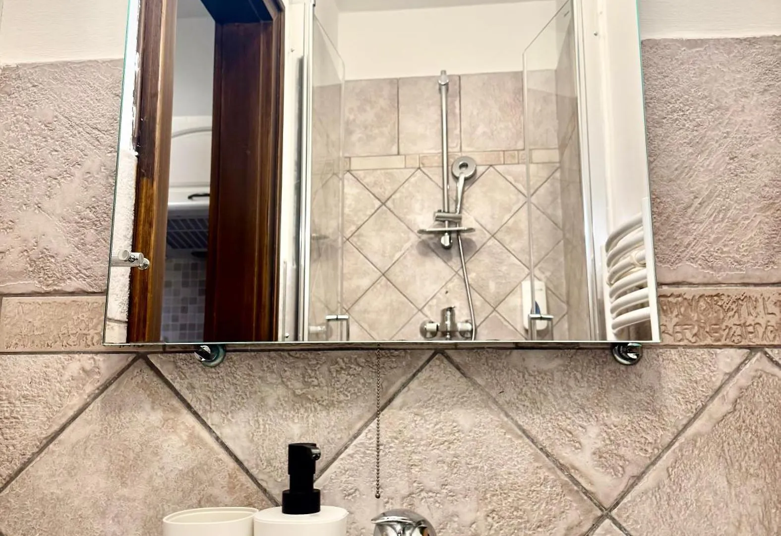 Apartman Apartmány Nerudova 36 Prága